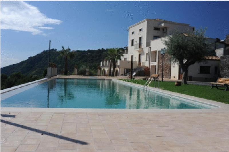 أتشيريالي Tenuta Santa Tecla المظهر الخارجي الصورة